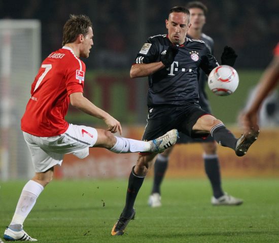 澳超前瞻：墨尔本城德比耻辱失利，麦克阿瑟FC伤员悉数回归（澳超前瞻：墨尔本城德比遭惨败，麦克阿瑟FC伤兵全员复出）