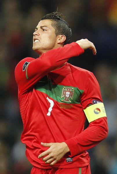 迪力穆拉提：我们捍卫了主场，感谢球迷们的支持（迪力穆拉提：主场守住了，感谢球迷支持）